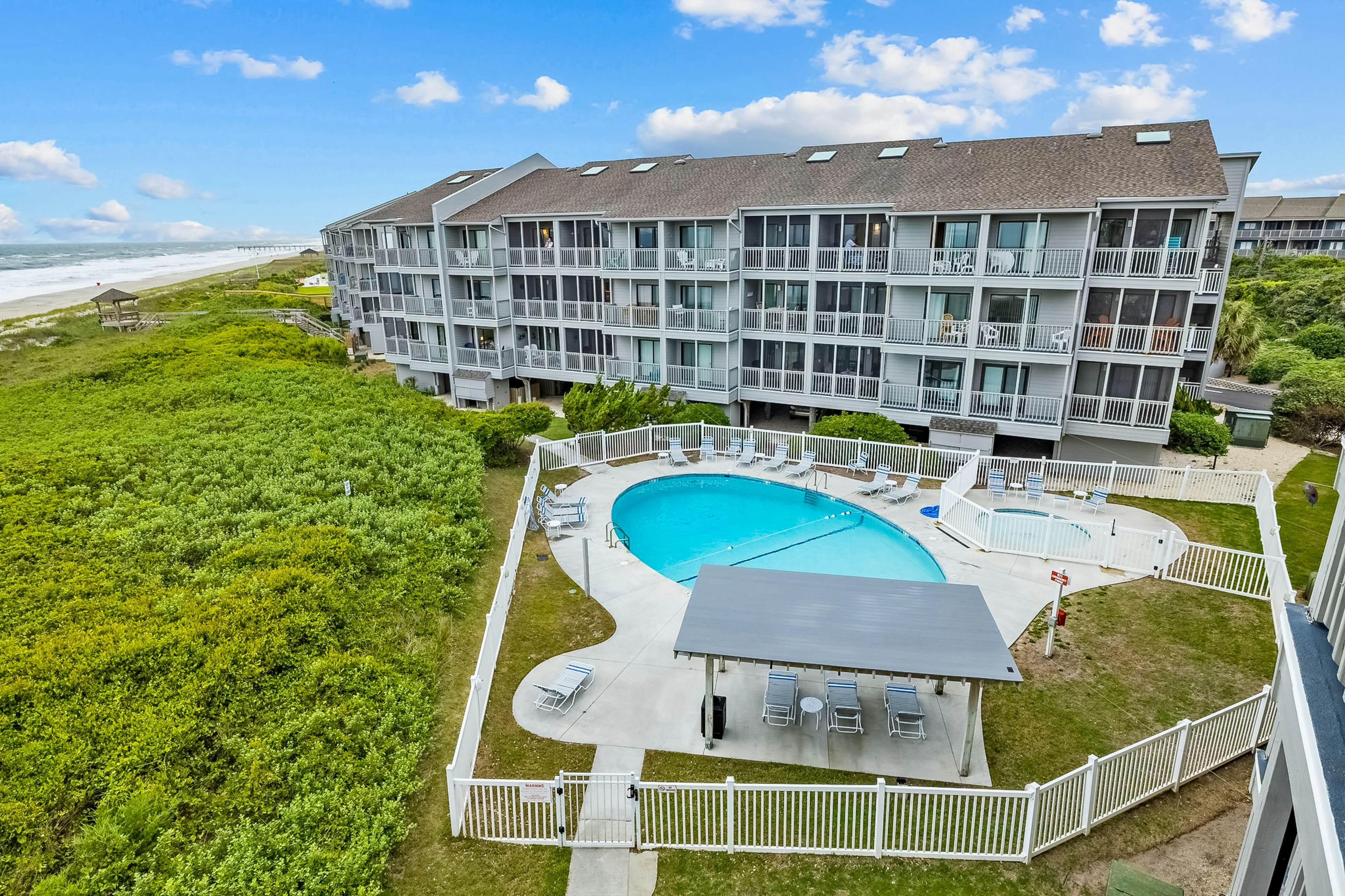 Dunescape Villas 346 3 BD Atlantic Beach, NC Vacation Rental Vacasa